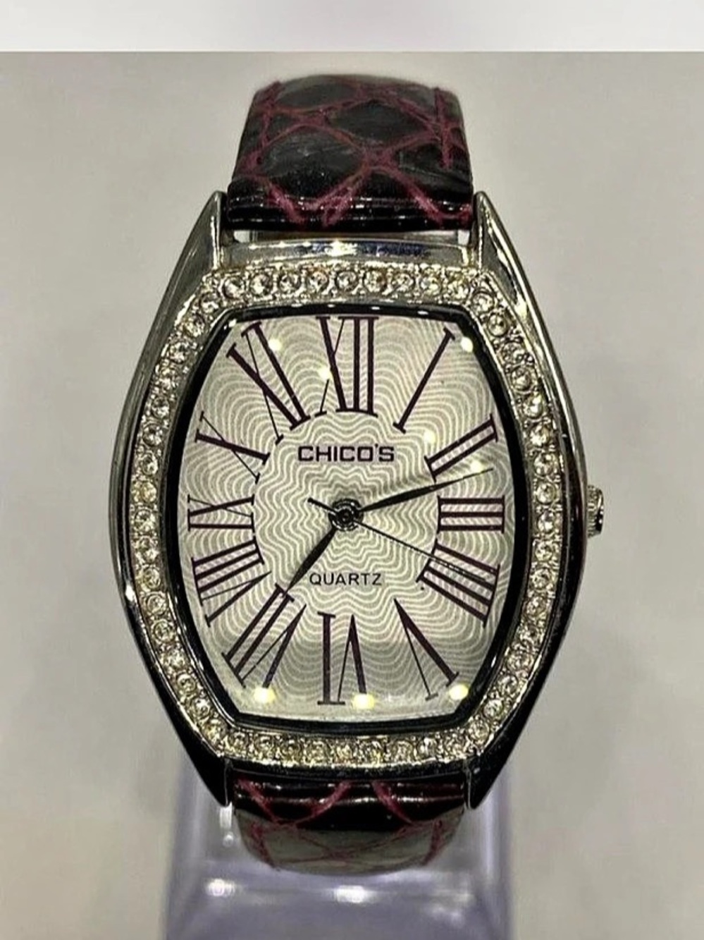** Cheeky Chicos ^^^ Iced Crystal-Watch / Silverwear *^*